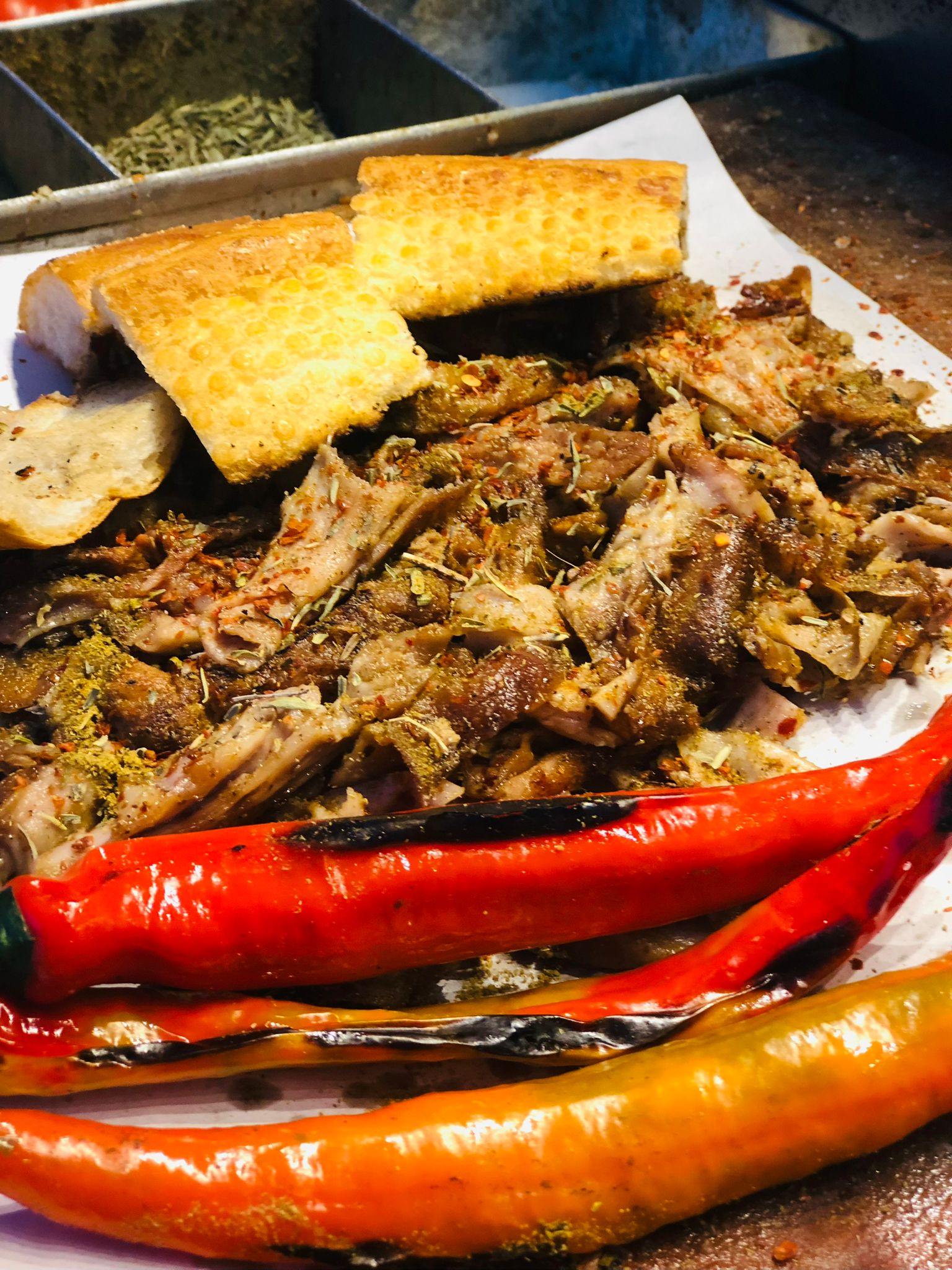 Şairin Yeri Ünal Usta